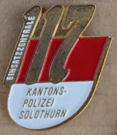 POLICE DU CANTON DE SOLEURE - SUISSE - 117 - KANTONS POLIZEI SOLOTHURN - SCHWEIZ - EINSATZZRNTRALE -    (ROSE) - Polizei