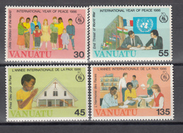 1986  YVERT Nº 751 / 754 MNH,  Navidad,  Año Internacional De La Paz - Vanuatu (1980-...)