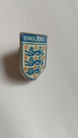 ENGLAND PIN BADGE FOOTBALL ASSOCIATION LION LIONS Team UK UNITED KINGDOM SOCCER SOUVENIR JEU DE FOOTBALL Fußball Spielen - Kleding, Souvenirs & Andere