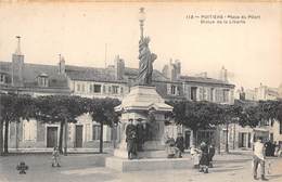 86-POITIERS- PLACE DE PILORI, STATUE DE LA LIBERTE - Poitiers