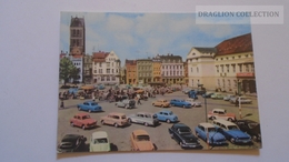 D167063  Wismar In Mecklenburg Vorpommern,  - Markt - Auto Automobile - Car -voiture - Wismar