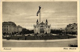 T2 Kolozsvár, Cluj; Hitler Adolf Tér, Színház Magyar Címerrel és Zászlókkal, Országzászló / Square, Theatre With Hungari - Ohne Zuordnung