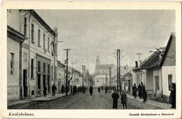 T2/T3 1939 Királyhelmec, Helmec, Kralovsky Chlumec; Fő Utca, Gazdák Hitelintézete, Patika, Gyógyszertár / Main Street, F - Zonder Classificatie