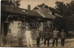 ** T2/T3 Pribilina, Pribylina (?); Vasútállomás Vasutasokkal / Railway Station With Railwaymen / Bahnhof, Photo  (EB) - Ohne Zuordnung