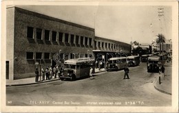 ** T2 Tel Aviv, Central Bus Station, Autobuses. Hebrew Text - Unclassified