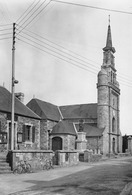 PLEUBIAN - La Mairie, Le Monument Aux Morts Et L'Eglise - Pleubian