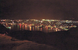 1 AK Kanada Newfoundland * Blick Auf St. John's Die Hauptstadt Von Neufundland Und Labrador - Nachtansicht * - St. John's