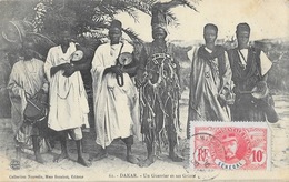 Dakar (Sénégal) - Un Guerrier Et Ses Griots - Collection Nouvelle - Edition Mme Bouchut - Carte N° 61 - Sénégal