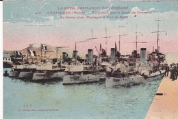 P.S./ MARINE DE GUERRE CHERBOURG (50) Torpilleurs "OBUSIER / BRANLEBAS / ORIFLAMME/ ETENDARD" ) Dans Bassin Du Commerce - Warships