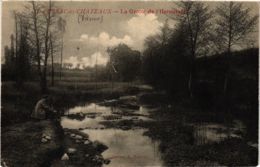 CPA LUSSAC-l-Cahteau La Grotte De L'Ermitage (982900) - Lussac Les Chateaux