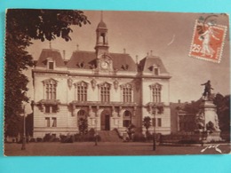 TARBES Hotel De Ville Et Statue De Danton - Tarbes