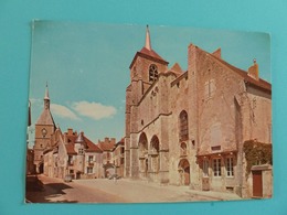 AVALLON Eglise Saint Lazare Et Le Beffroi - Avallon