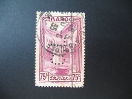 Perforé Perfin Maroc , Perforation : CL 10   à Voir - Altri & Non Classificati