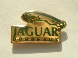 PIN'S JAGUAR BORDEAUX - Jaguar