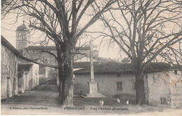 01 Pérouges. Vers L'entrée Principale - Pérouges