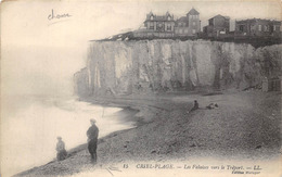 76-CRIEL-PLAGE- LES FALAISES VERS LE TREPOT- VOIR CHASSEURS - Criel Sur Mer