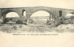 - Depts Div-ref-AM271- Vaucluse - Bonnieux - Pont Julien - Voie Romaine Sur Le Calavon Et Pont Chemin De Fer - - Bonnieux