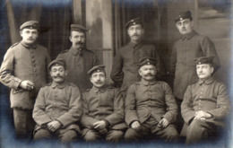 CPA 2756 - MILITARIA - Carte Photo Militaire - Un Groupe De Soldats Allemands - Personaggi