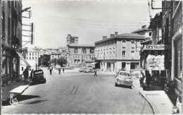 Bourg-de-Péage (Drôme) Le Carrefour Et L'Avenue Jean-Jaurès, Peugeot 203 - Carte N° 44 Non Circulée - Bourg-de-Péage