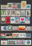 CHINE  LOT 32  Complete Sets  32values **MNH  Réf  Q66 - Collections, Lots & Séries