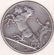 ITALIE. 10 Lire Biga 1927 R (Rome), 2 Rosette. Vittorio Emanuele III, En Argent - 1900-1946 : Victor Emmanuel III & Umberto II