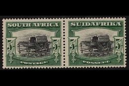 1927-30 5s Black & Green, SG 38, Very Fine Mint With Vibrant Colour. (2 Stamps) For More Images, Please Visit Http://www - Ohne Zuordnung