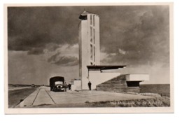 HET MONUMENT OP DE AFSLUITDIJK. - Den Oever (& Afsluitdijk)