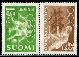 AT4212 Finland 1952 Summer Olympics Host Country Football, Etc. 2V MNH - Ete 1952: Helsinki