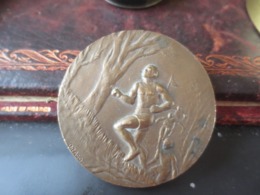 Médaille VINTAGE - DRAGO- ATHLÉTISME MARATHON- - Athlétisme