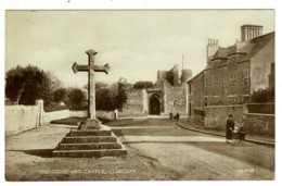 Ref 1330 - Early Postcard - The Cross & Castle - Llandaff Glamorgan Wales - Lady & Pram - Glamorgan
