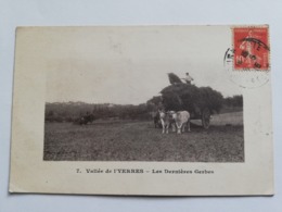 CPA 91 VALLEE DE L'YERRES LES DERNIERES GERBES ATTELAGE CHARGEMENT DU FOIN RARE BELLE CARTE !! - Yerres