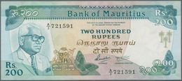 Mauritius: Pair With 500 Rupees ND(1988) P.40b (VF+) And 200 Rupees ND(1985) P.39 (UNC). (2 Pcs.) - Mauricio