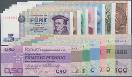 Deutschland - DDR: Banknotensatz 1971-1985 Von 5 Bis 500 Mark Und Kompletter Satz Forumschecks 1979 - Altri & Non Classificati