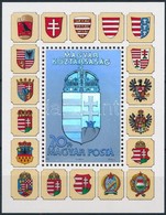 ** 1991 Hologramos Címer Blokk Piros Sorszámmal (60.000) / Mi. Block 218 With Red Number On The Backside - Other & Unclassified