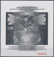 ** 1987 Csúcstalálkozó Feketenyomat Blokk Piros Sorszámmal, Példányszám 1.100 Db  (32.000) / Mi Block 194 Blackprint Wit - Autres & Non Classés