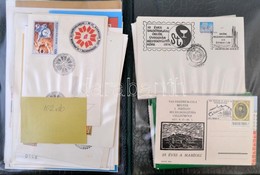 1970-1990 102 Db Emléklap Klf Emlékbélyegzésekkel, Zöld Mappában - Autres & Non Classés
