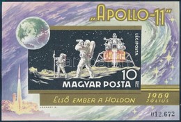 ** 1969 Apollo 11 Vágott Blokk (6.000) - Autres & Non Classés