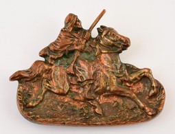 Fegyveres Lovast ábrázoló Bronz Tálka, 16×12 Cm - Andere & Zonder Classificatie