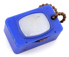 1970 Meztelen Nőket ábrázoló Színes Fotók Mini Tv-ben Nézve, 2×3×2 Cm - Otros & Sin Clasificación