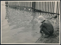 Cca 1933 Kinszki Imre (1901-1945) Budapesti Fotóművész Aláírt, Pecséttel Jelzett Vintage Fotóművészeti Alkotása (Nyár),  - Autres & Non Classés