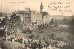 T2/T3 1902 Szeged, Széchenyi Tér és Városháza, Piaci árusok, üzletek (EK) - Non Classés