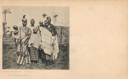 T2 1901 Conakry, Famille Soussous / Susu Family, Guinean Folklore - Zonder Classificatie