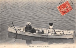 Thème.  Métier.   Pêche A La Ligne :      03     Vichy   5        (Voir Scan) - Pesca