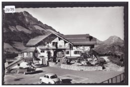 CRESUZ - RESTAURANT LE VIEUX CHALET - AUTOMOBILE -TB - Crésuz