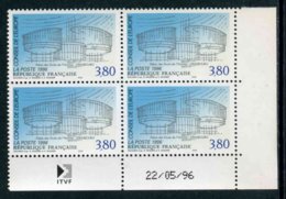 Bloc De 4 Timbres**de 1996 "3,80 - CONSEIL DE L'EUROPE - Palais Des Droits De L'Homme - STRASBOURG " Avec Date 22/05/96 - Servizio