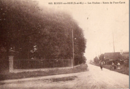 77. CPA. ROISSY EN BRIE.  Les Friches - Route De Pont-Carré.  1935. - Roissy En Brie