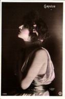 Artiste Femme 1900 - Greuze, Reutlinger 2080 - Inns