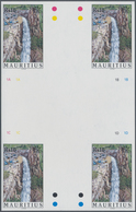 Thematik: Wasserfälle / Waterfalls: 1998, Mauritius. IMPERFORATE Cross Gutter Pair For The 10rs Valu - Ohne Zuordnung
