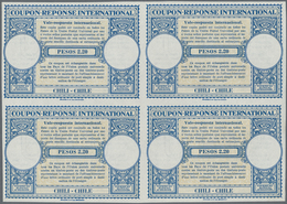 Chile - Ganzsachen: 1942/1953. Lot Of 2 Different Intl. Reply Coupons (London Type) Each In An Unuse - Cile