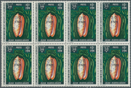 Neue Hebriden: 1977, French Value Definitive Issue Conches 30 FNH On 30c. ‚Oliva Rubrolabiata‘ In A - Altri & Non Classificati